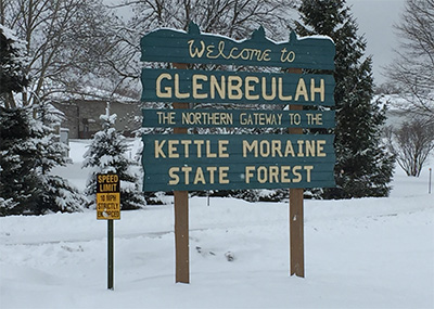 Welcome to Glenbeulah sign